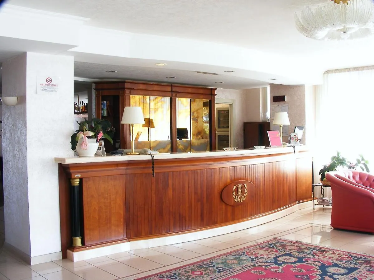 Hotel Imperial Beach - Dada Hotels Rimini Olaszország